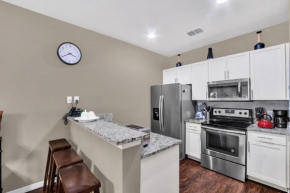 Family Disney Retreat: 3BR Near Parks w/ Clubhouse